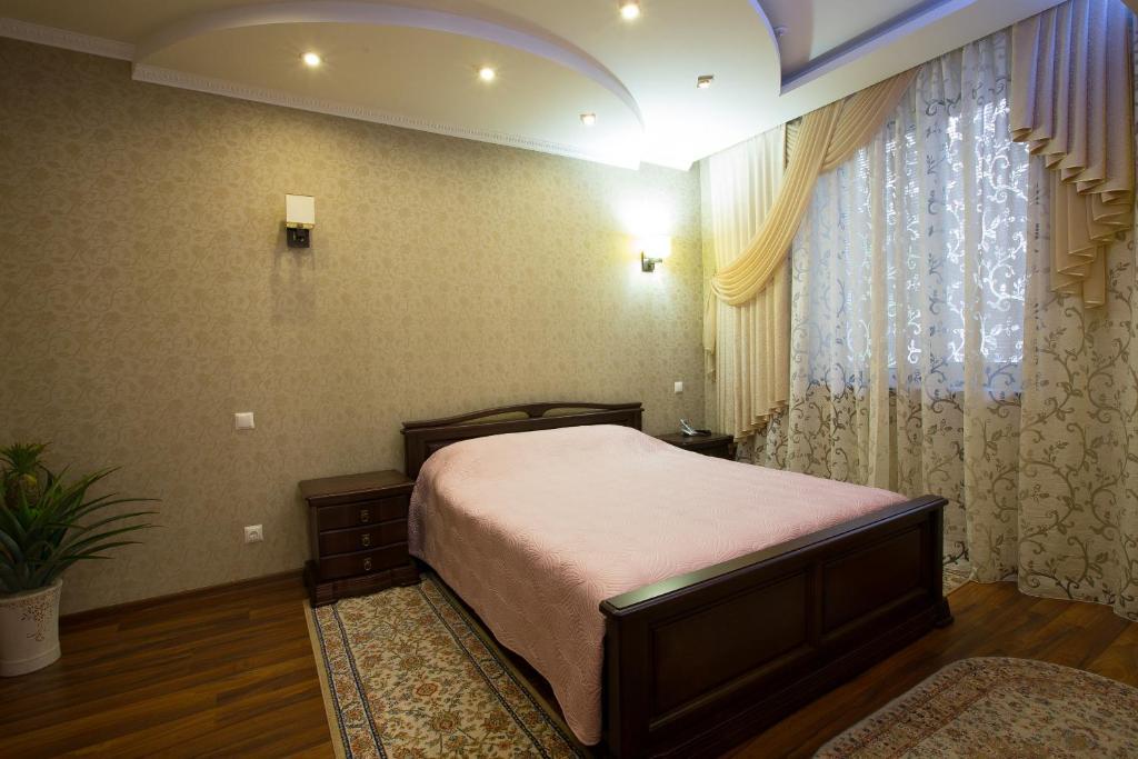Royal Hotel Zaporizhia Eksteriør billede